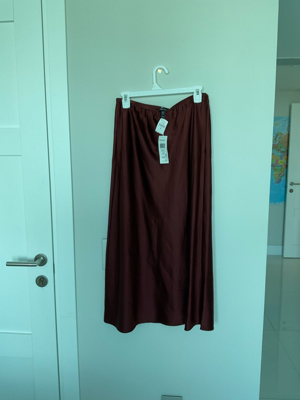 NWT Eileen Fisher silk midi skirt size M Bordeaux color - Picture 4 of 4